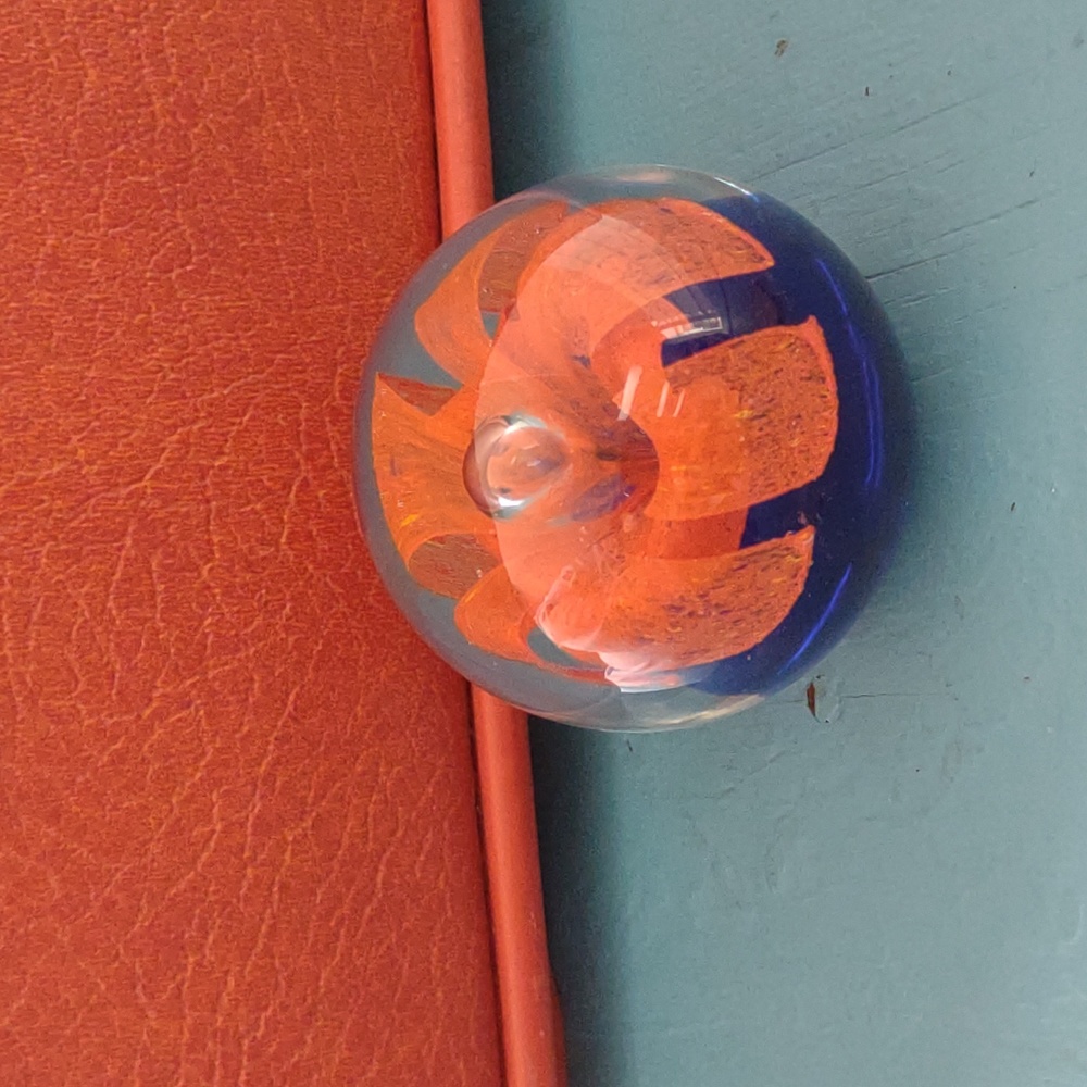 Glass paperweight